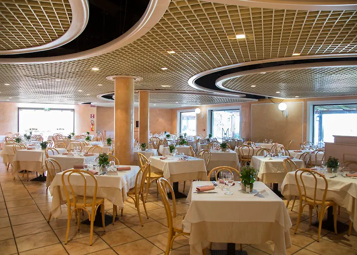 Sant\'Elmo Beach Hotel